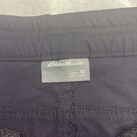eddie Bauer women’s black capri - Picture 5 of 9